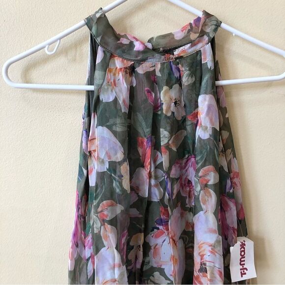 Bellaumbra Sleeveless Floral Dress - Picture 2 of 9